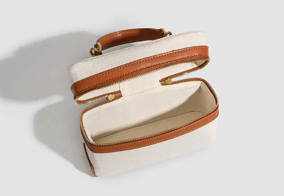 YARA | Bandolera con diseño atemporal