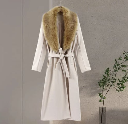 ABRIGO LANA SOLAPA EFECTO PELO