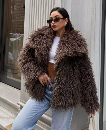 ABRIGO DE PELO RIZADO SINTETICO