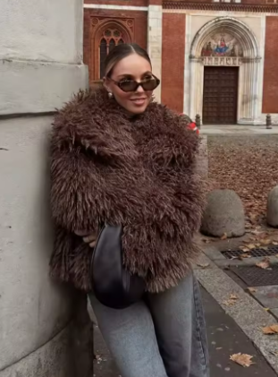 ABRIGO DE PELO RIZADO SINTETICO