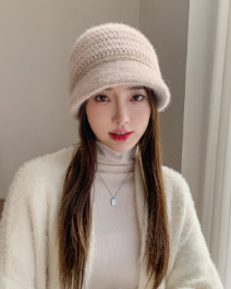 BLUSH | Gorro térmico ala con protección de orejas